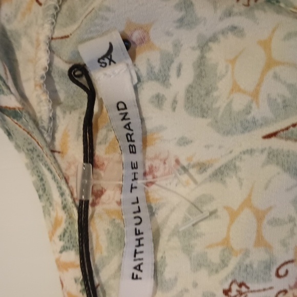 Faithful The Brand Blue Tan Floral Print Open Back V Neck Romper A17 - Picture 5 of 6